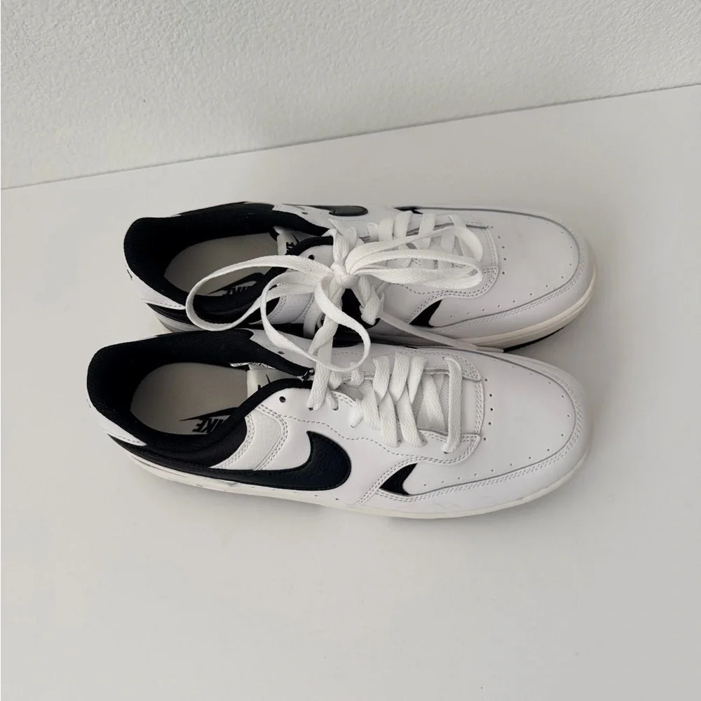 Nike Gamma Force White Black Women Lifestyle Shoes Sneakers DX9176-100 Sz 9.5 - Picture 2 of 8